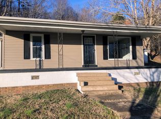 1115 E Railroad St, Waverly, TN 37185