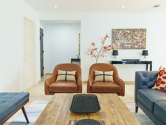5th image of 22641 Valerio St