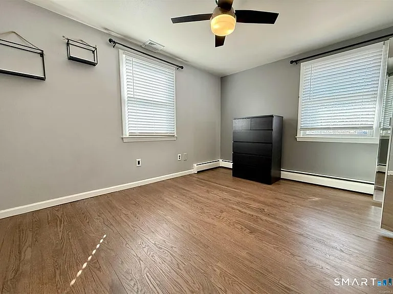 77 Valley View Rd — Photo 14