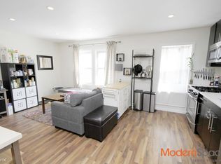 2331 21st St, Astoria, NY 11105