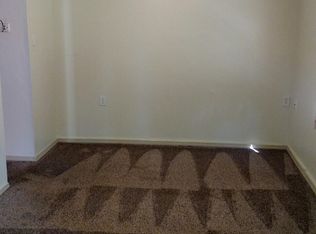 1000 N Hayes St, Hutchinson, KS 67501