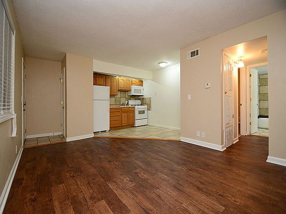 2nd image of 612 N 46th St APT 7