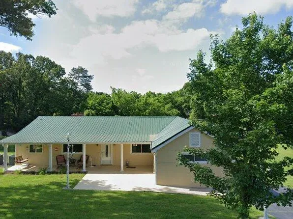 213 Alabama Ave, Rossville, GA 30741