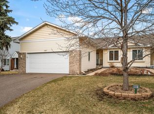 9887 Redwood St NW, Coon Rapids, MN 55433