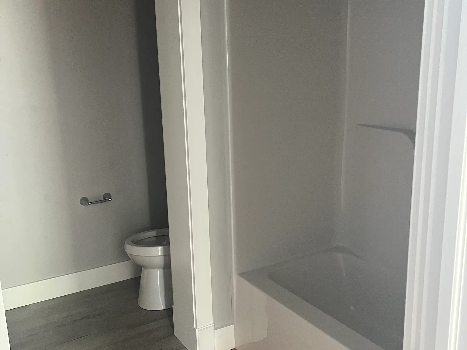 3 bed, $1,900 — Photo 4