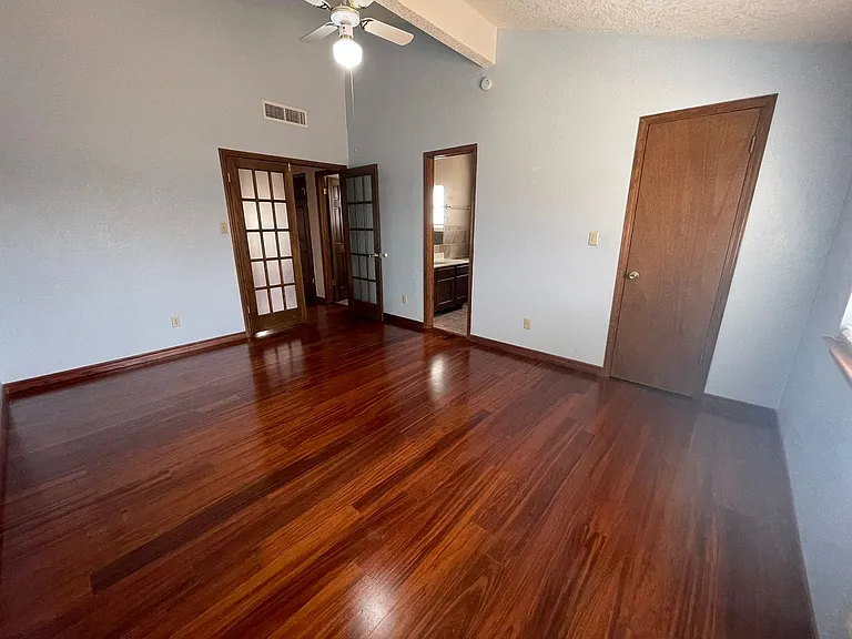 2244 Robert Wynn St — Photo 11