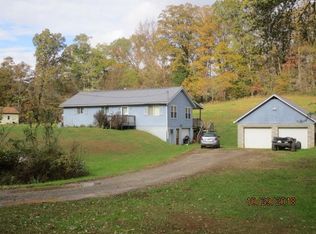 83 Fluharty Rd, Middlebourne, WV 26149