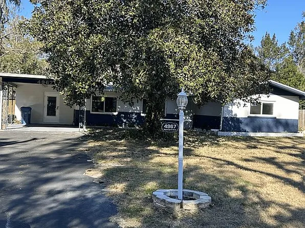 4967 Mockingbird Dr, Dade City, FL 33523