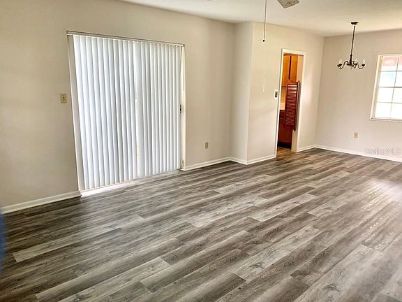 4th image of 3011 Joyann St