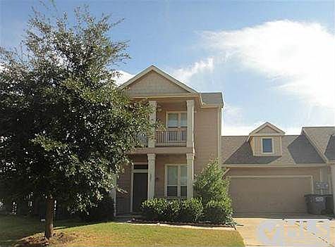 1st image of 821 Greene Way