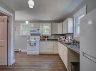 12 River St, Conway, NH 03818