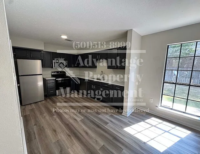 3 bed, 1.5 bath, 1504 sqft, $1,350 — Photo 4