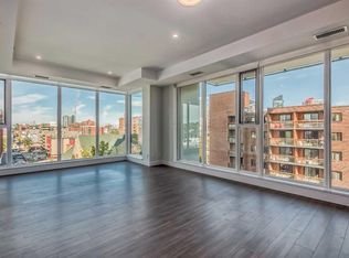 930 16th Ave SW #402, Calgary, AB T2R 1C2