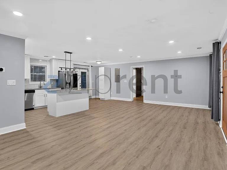 3436 Pinehill Dr — Photo 3
