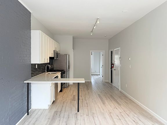 5th image of 332 Communipaw Ave APT 2