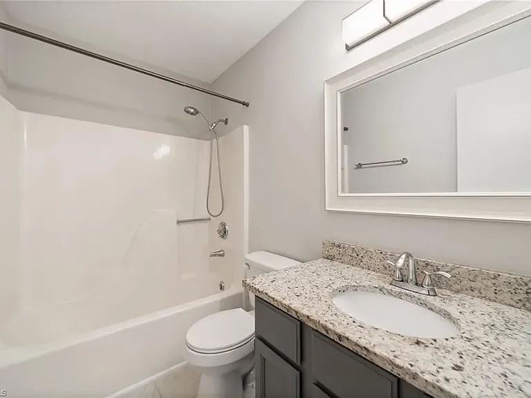 1903 E Malone Rd — Photo 14