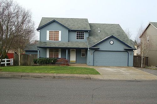 1st image of 2906 NE 165th Ave