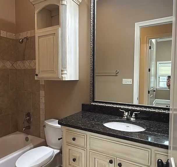 9572 Rochel Dr — Photo 84