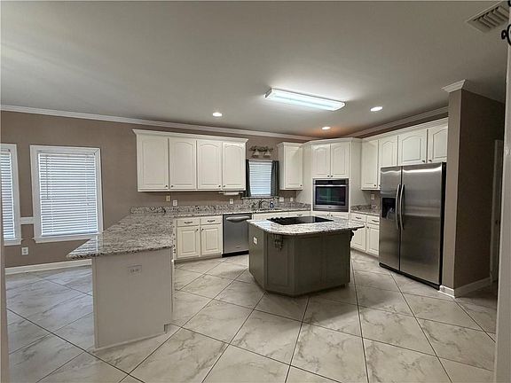 4th image of 5705 Foxfire Rd