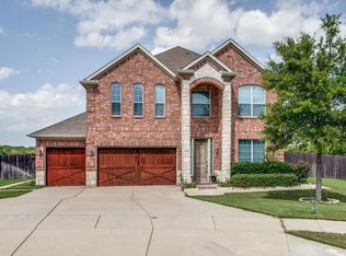 5400 Paloma Blanca Dr, Fort Worth, TX 76179