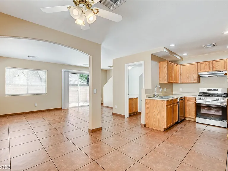 3290 Dragon Fly St — Photo 16