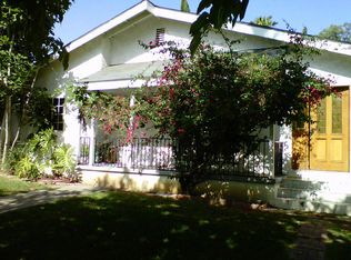 8830 Chimineas Ave, Northridge, CA 91325