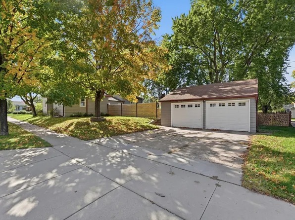 901 31st Ave N, Saint Cloud, MN 56303
