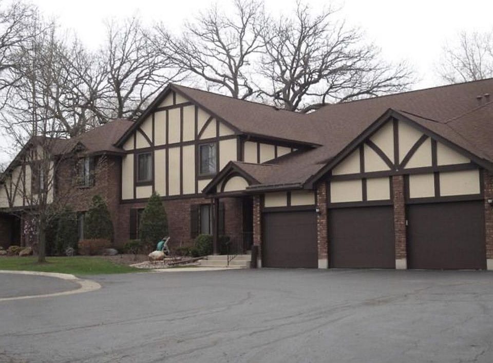 1st image of 11231 Cherry Ct #55A