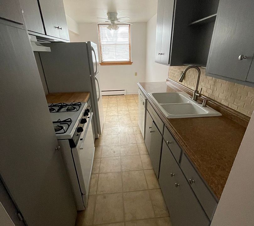 1st image of 716 W 38th St APT 2