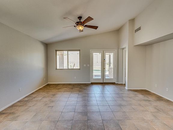 4th image of 1806 W Muirwood Dr