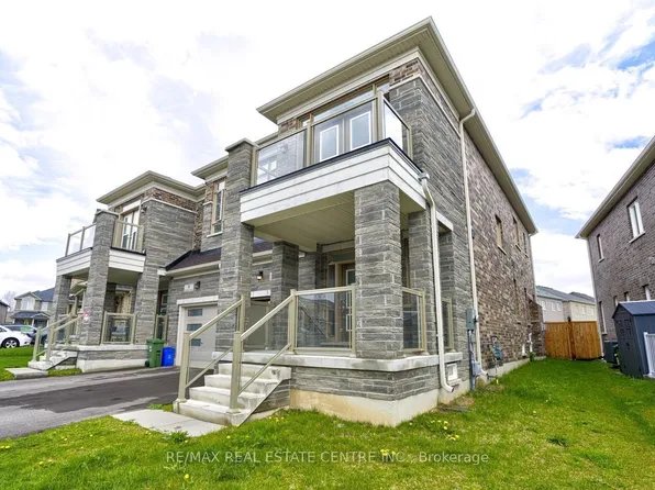 11 Trailbank Gdns, Hamilton, ON L8B 1Z3