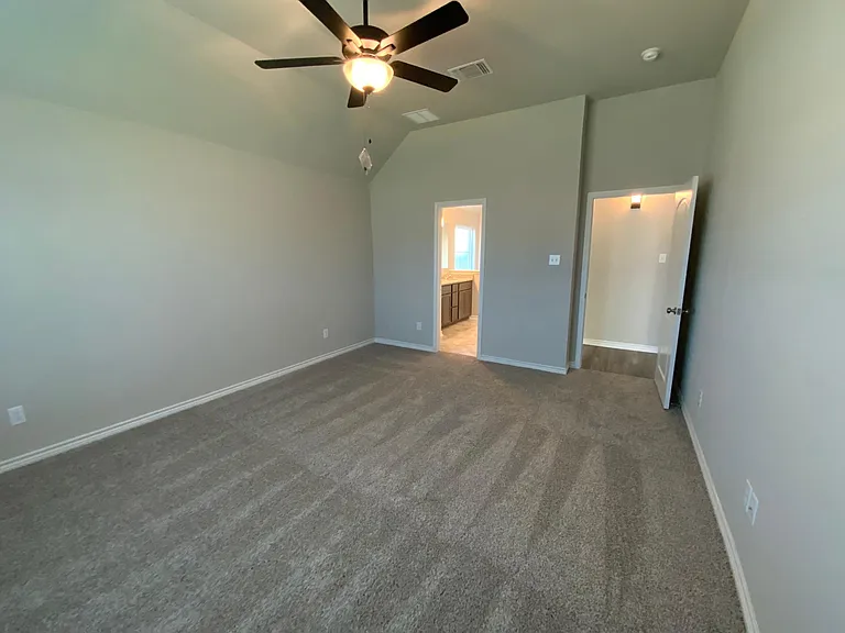 5208 Leaning Tree Dr — Photo 5