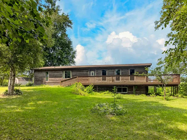 7772 E Kelly Rd, Ridott, IL 61067