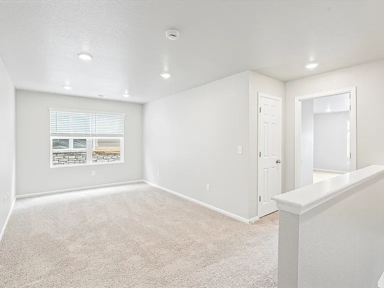 21171 E 63rd Dr — Photo 8
