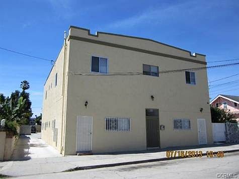 2nd image of 441 W Santa Cruz St