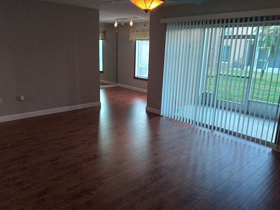 2nd image of 265 114th Ave N Unit 2