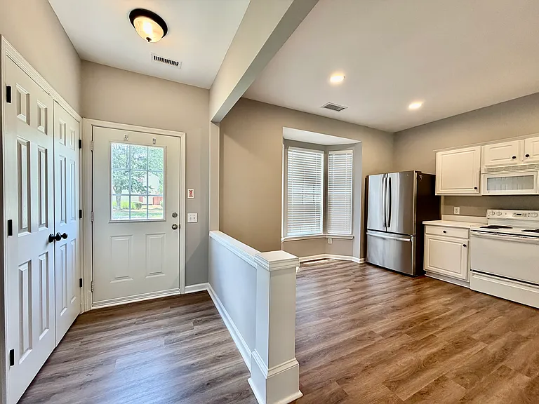 2754 Thornbush Ct — Photo 12
