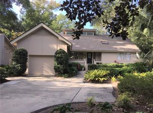 26 Gunnery Ln, Hilton Head Island, SC 29928