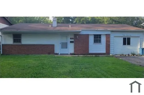 2029 215th Pl Photo 1