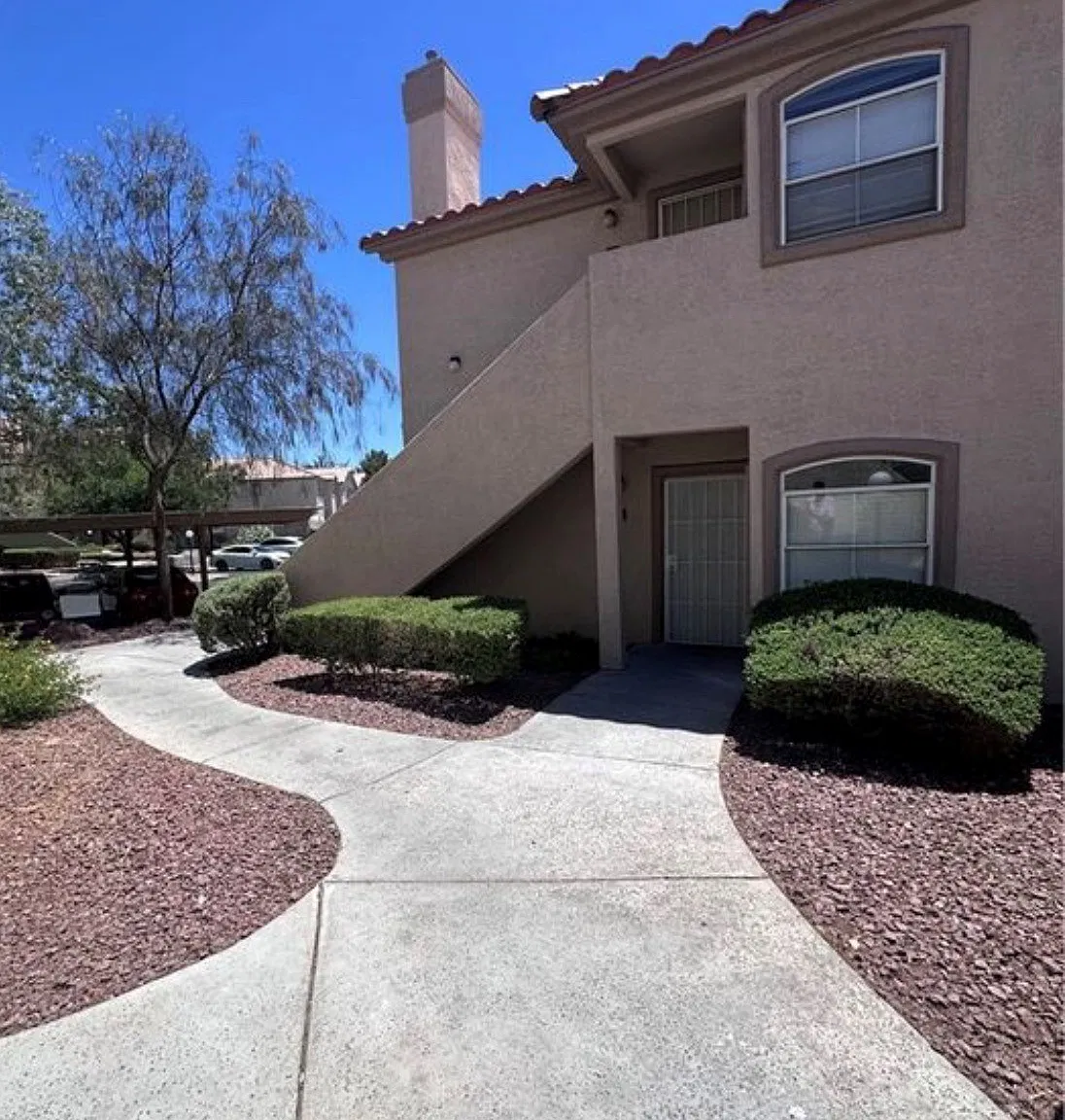 2 bed, 1204 sqft, $1,650 — Photo 1