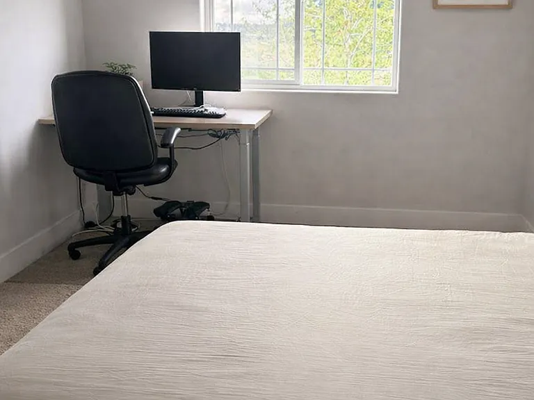 Child Bedroom Left