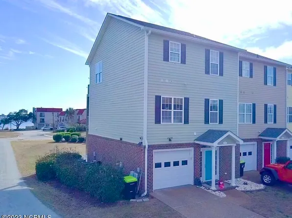 405 Mansfield Parkway, Morehead City, NC 28557