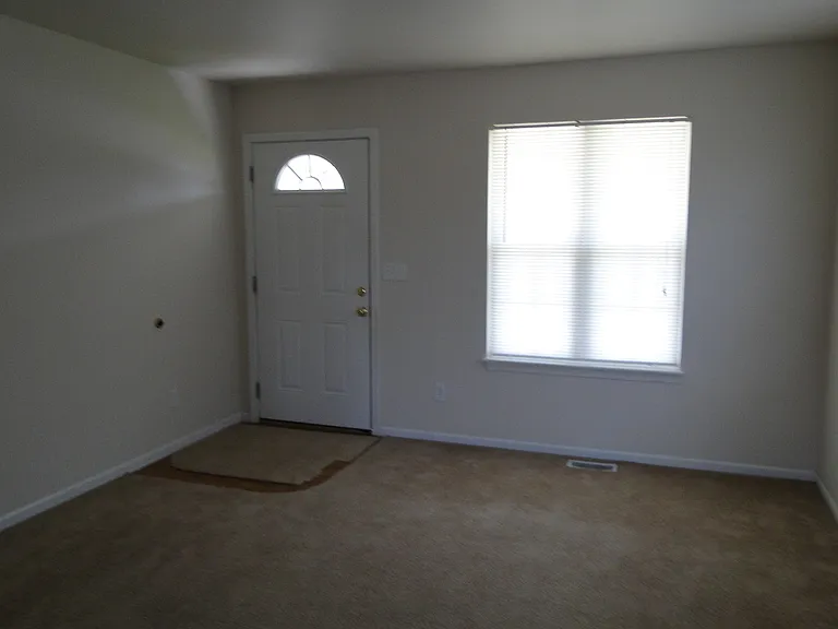 22675 Hanley Ln — Photo 4