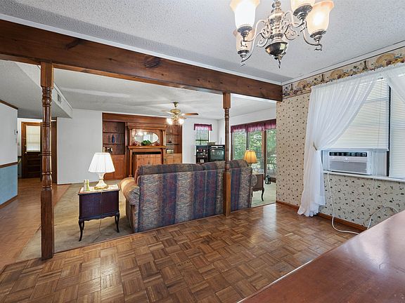 4th image of 2766 Brandy Rd