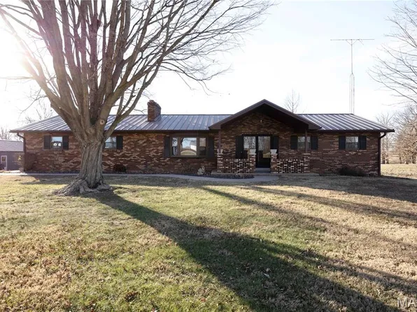 34 Missouri Ln, Perryville, MO 63775