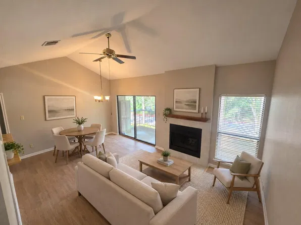 3500 Tangle Brush Dr APT 224, Spring, TX 77381