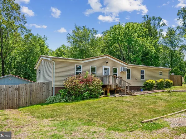 172 Barrett Heights Rd, Stafford, VA 22556