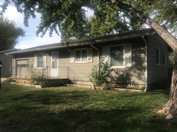 501 SE 6th St, Abilene, KS 67410