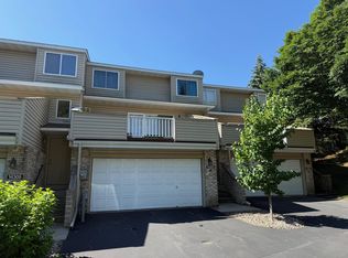 14303 Hickory Ct, Apple Valley, MN 55124