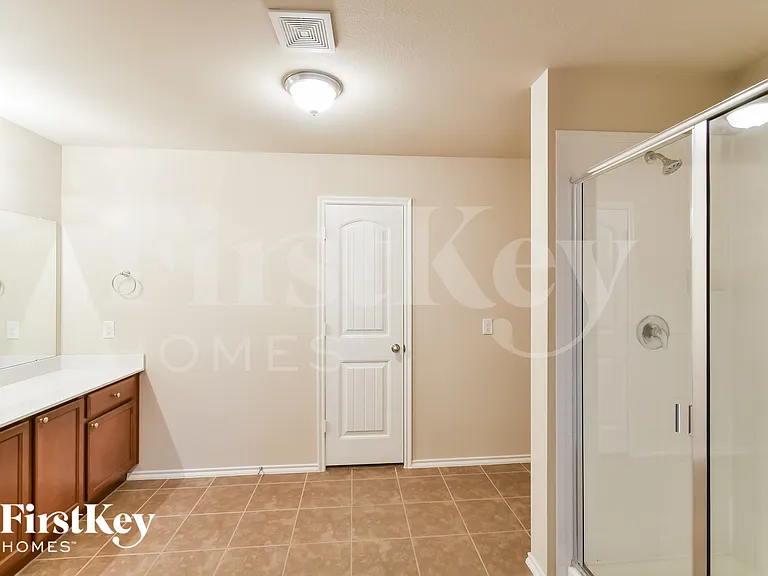1413 Waco Turner — Photo 10
